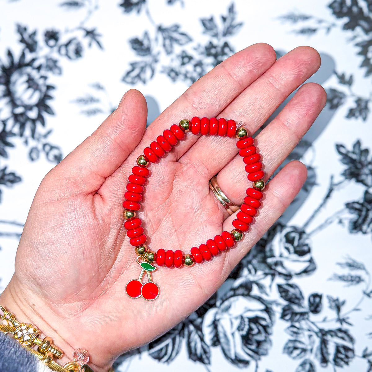 Red Cherry •7.5in| Stretch Bracelet