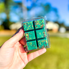 Load image into Gallery viewer, Holly Woods Wax
